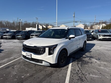 2026 Kia Carnival LXS Van Passenger Van