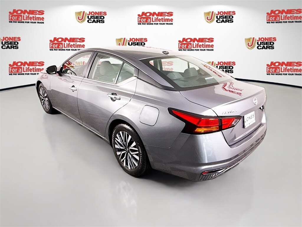 Certified 2024 Nissan Altima 2.5 SV Sedan