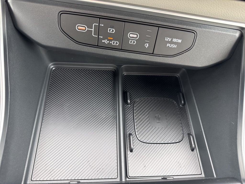 2026 Kia Carnival SX - Photo 16
