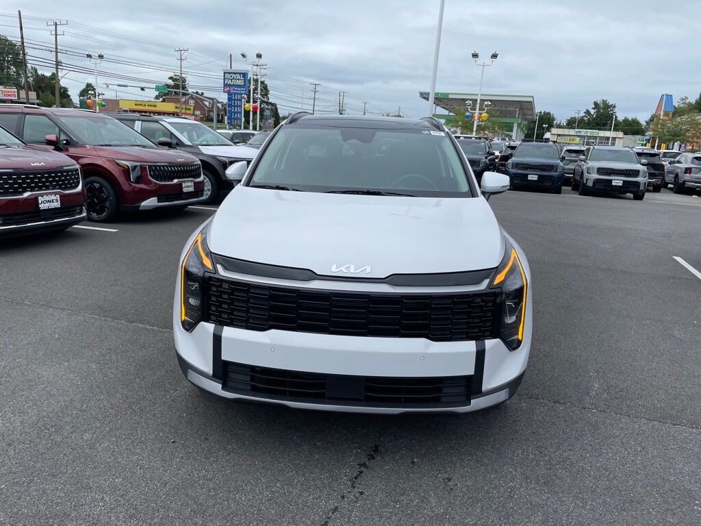 2026 Kia Sportage EX photo 2