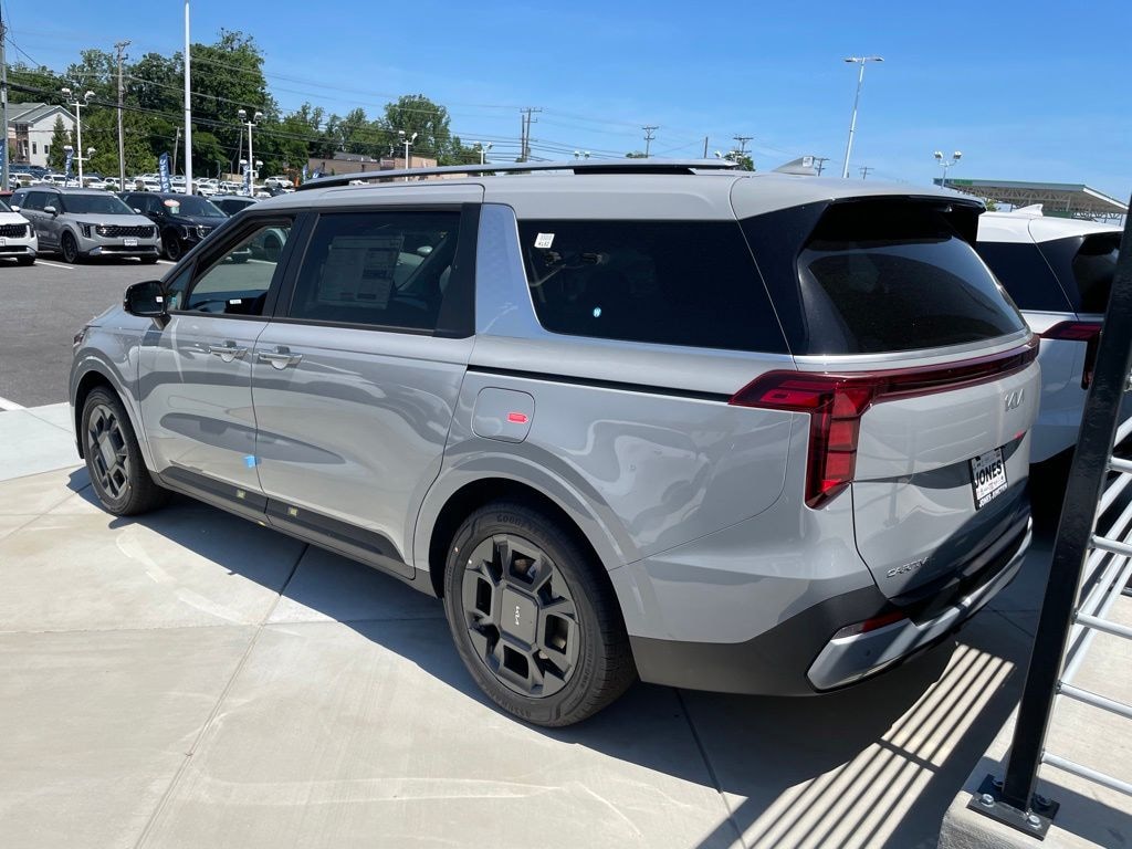 New 2026 Kia Carnival Hybrid EX Van Passenger Van