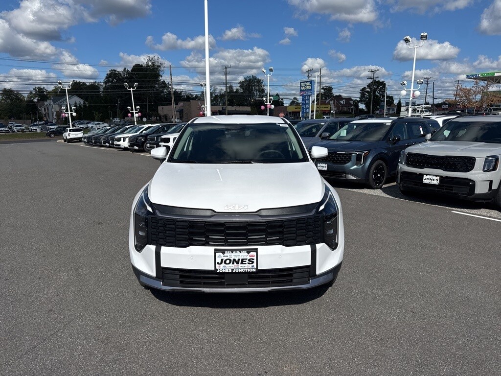 2026 Kia Sportage LX photo 3