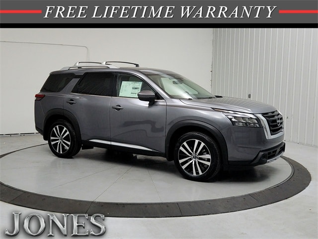 2025 Nissan Pathfinder SUV 
