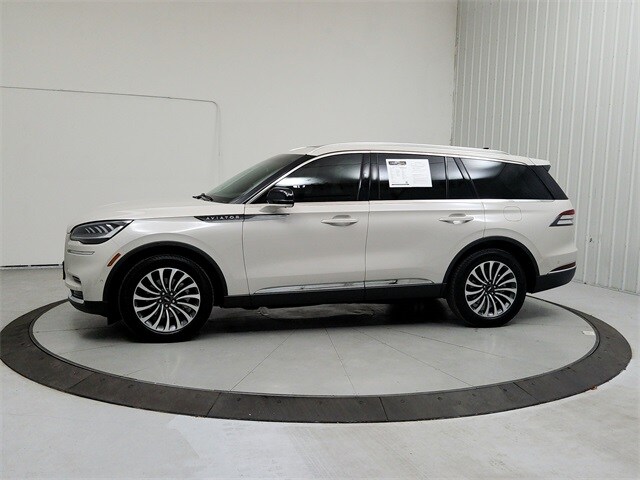 2024 Lincoln Aviator Reserve photo 2