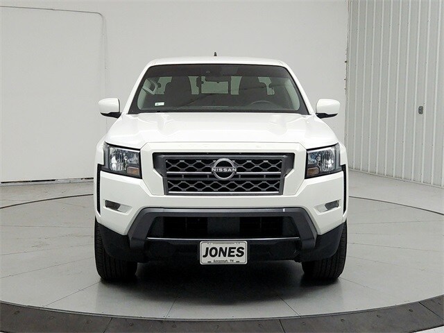 2023 Nissan Frontier SV photo 2