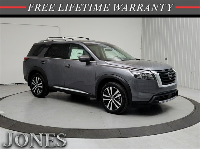2025 Nissan Pathfinder SUV 