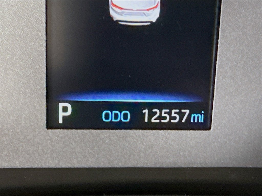 2024 Toyota Corolla SE photo 4