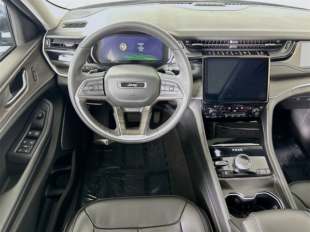 2023 Jeep Grand Cherokee 4xe photo 3