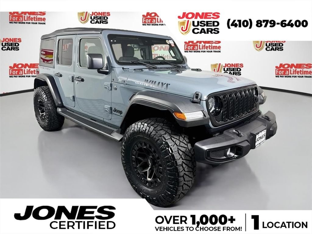 Used 2025 Jeep Wrangler Willys SUV