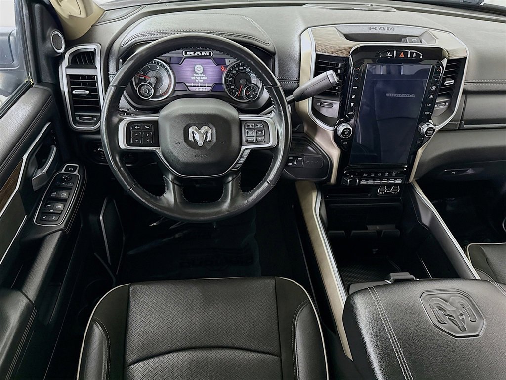 2020 Ram 3500 Laramie photo 3