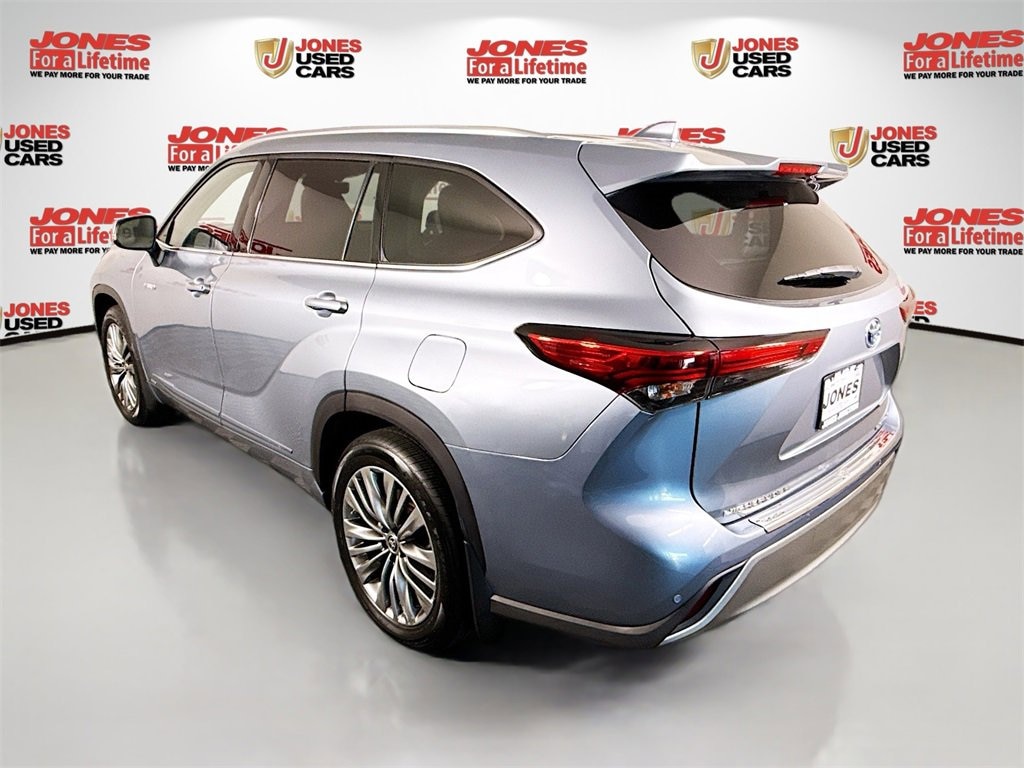 Used 2021 Toyota Highlander Hybrid Platinum SUV