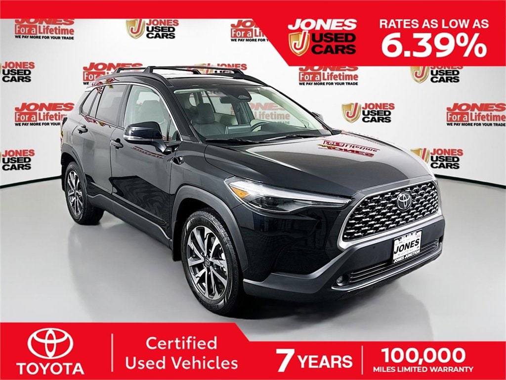 2023 Toyota Corolla Cross XLE