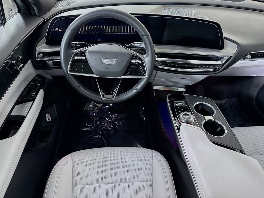 Used 2024 CADILLAC Lyriq Luxury SUV