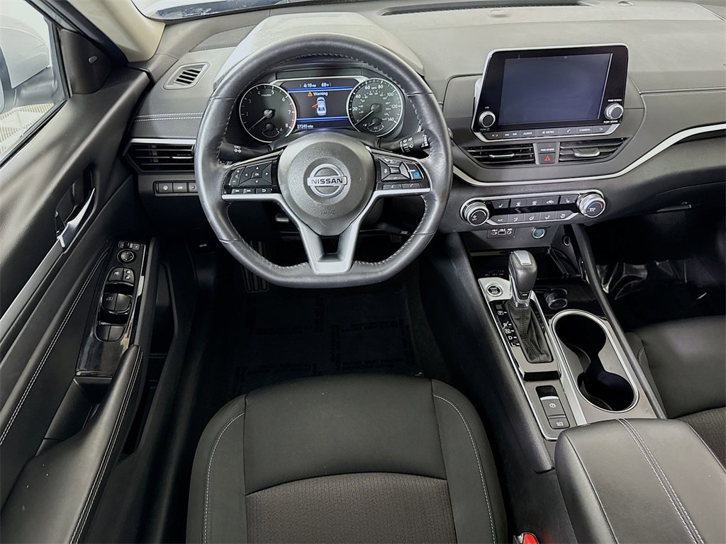 2021 Nissan Altima 2.5 SV photo 3