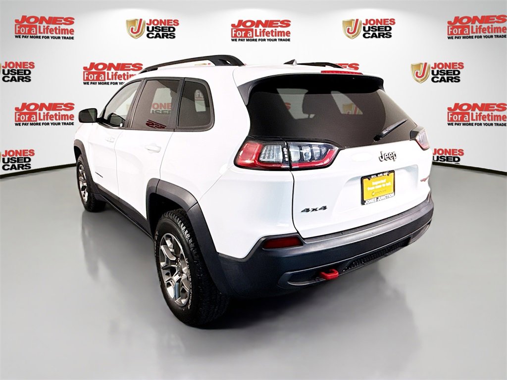 2022 Jeep Cherokee Trailhawk photo 2