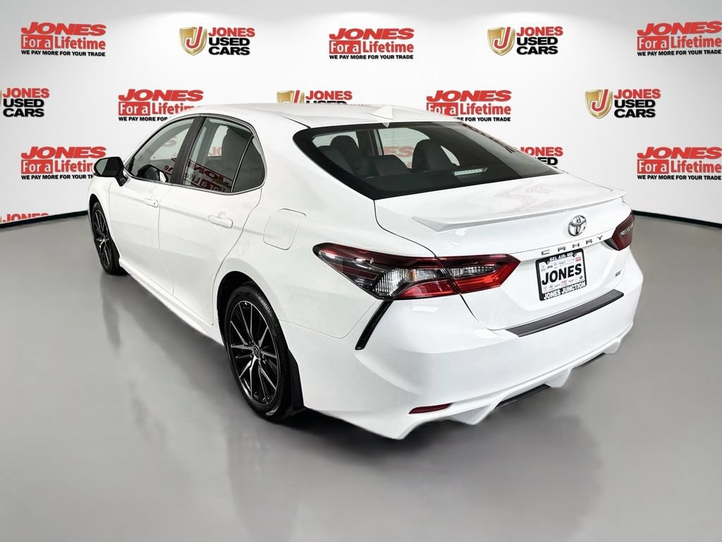 Used 2024 Toyota Camry SE Sedan