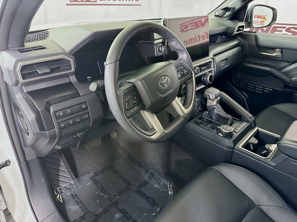 2025 Toyota 4Runner Limited - Photo 19