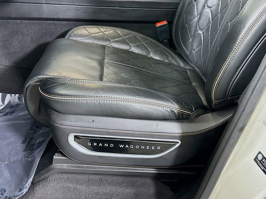 2022 Jeep Grand Wagoneer Series III - Photo 26