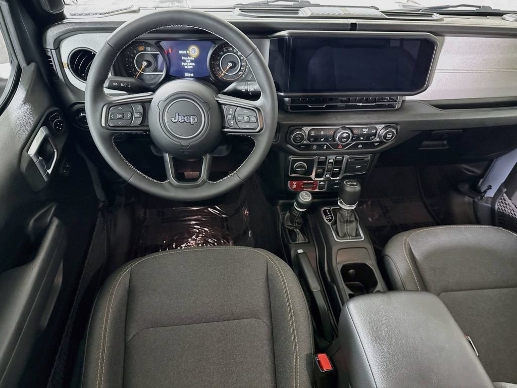 Used 2025 Jeep Wrangler Willys SUV