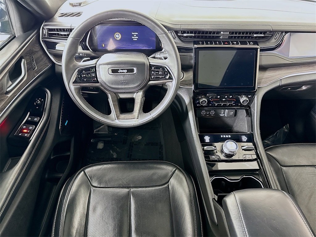 Used 2023 Jeep Grand Cherokee L Overland SUV