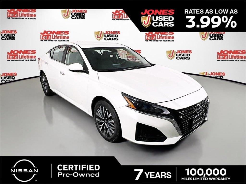 Used 2023 Nissan Altima 2.5 SV Sedan