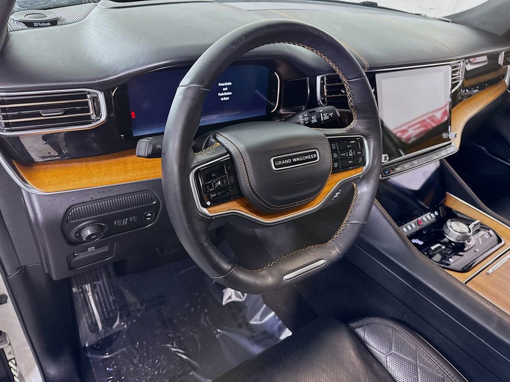 2022 Jeep Grand Wagoneer Series III - Photo 20