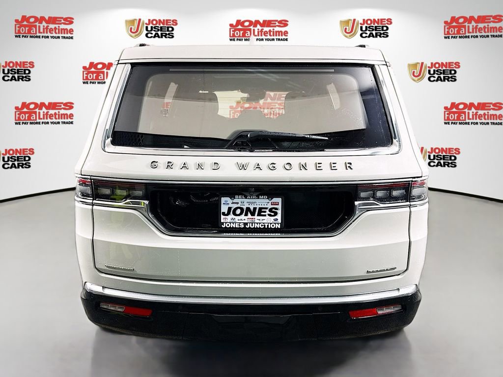 2022 Jeep Grand Wagoneer Series III - Photo 17