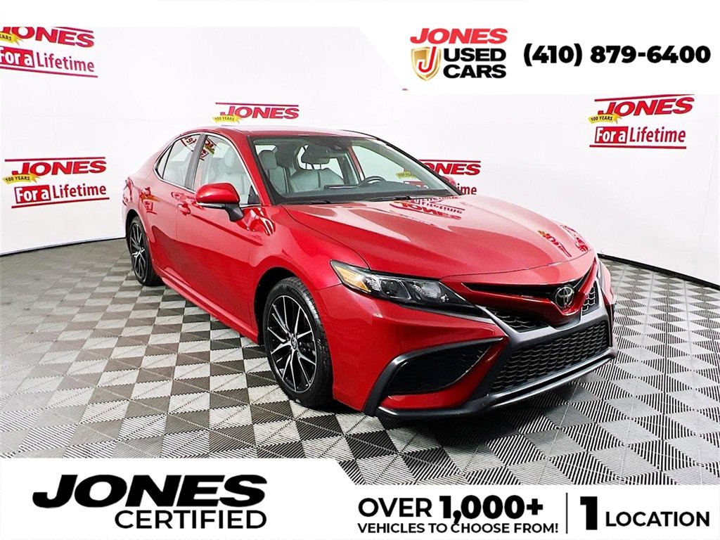 toyota camry 2022 se red