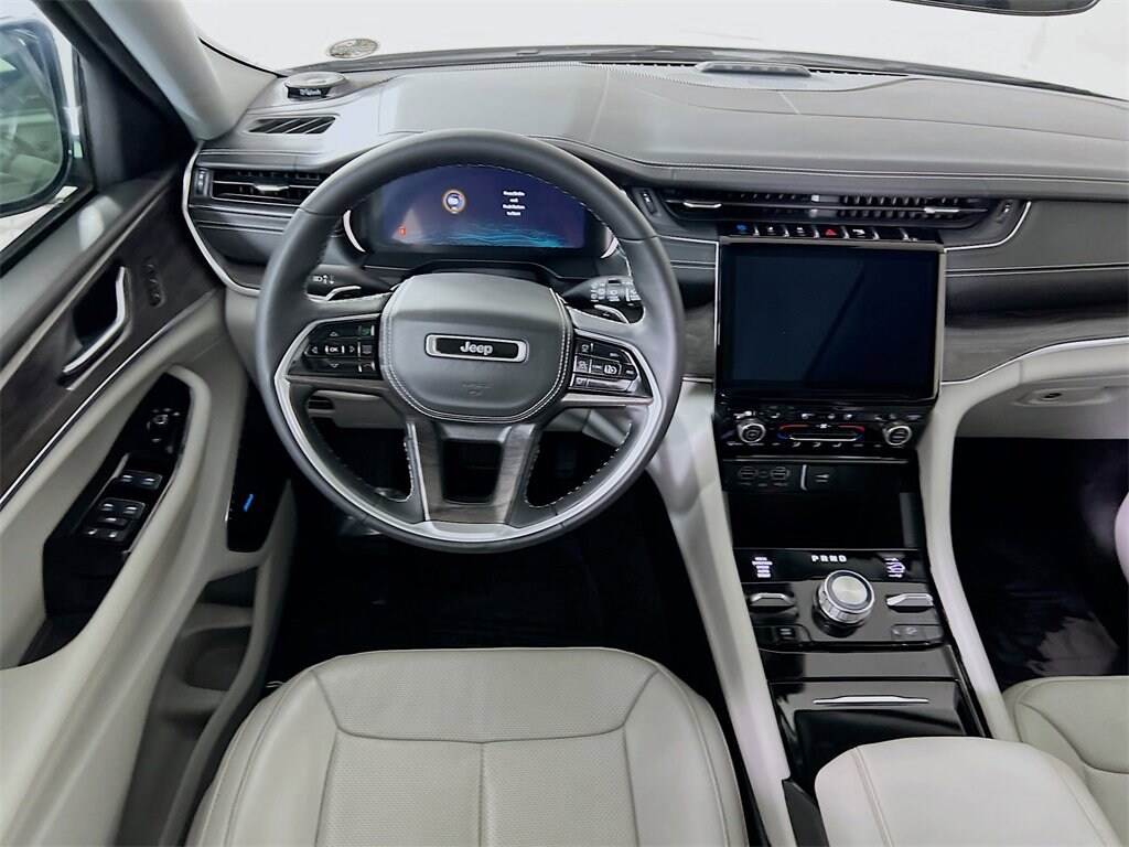 Used 2022 Jeep Grand Cherokee Overland 4xe SUV