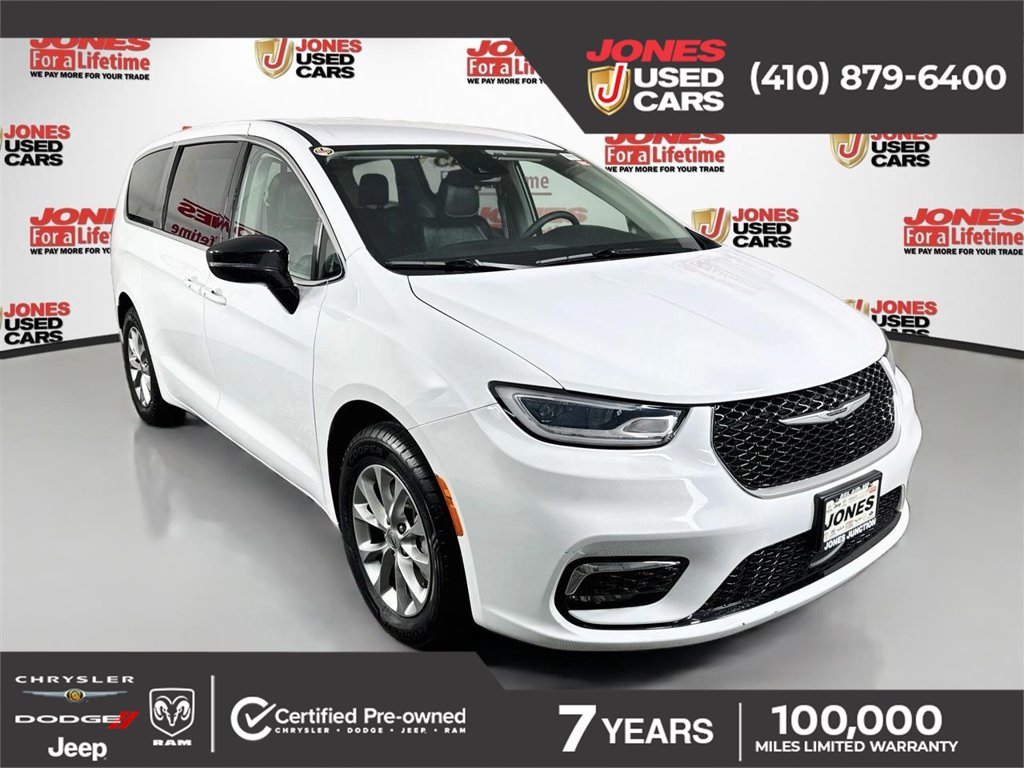2024 Chrysler Pacifica Touring L