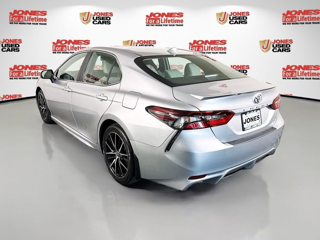 Used 2024 Toyota Camry SE Sedan