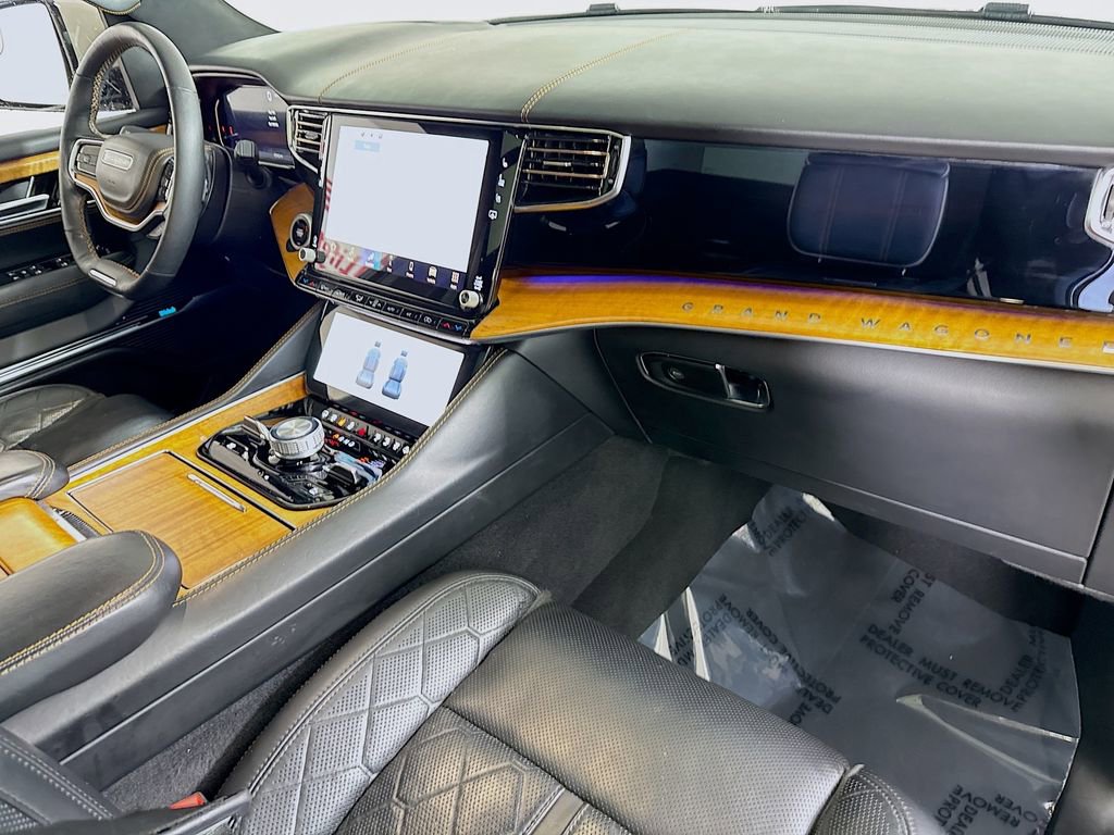 2022 Jeep Grand Wagoneer Series III - Photo 36