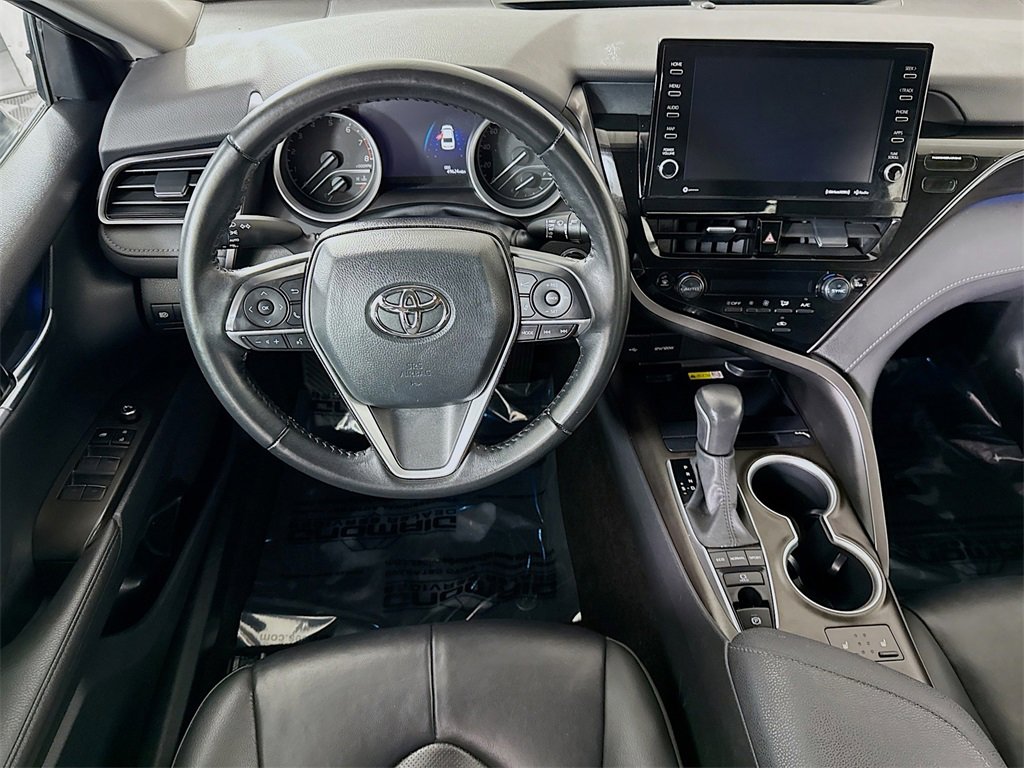 2023 Toyota Camry XLE photo 2
