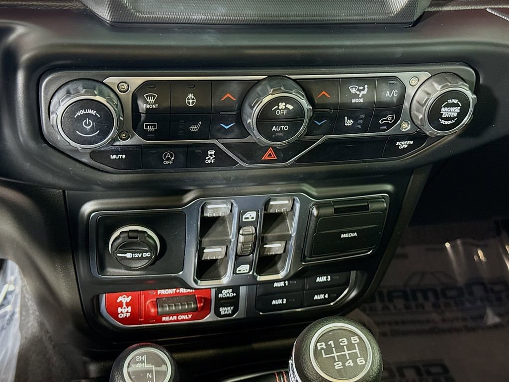 2023 Jeep Wrangler 4-Door Rubicon - Photo 10