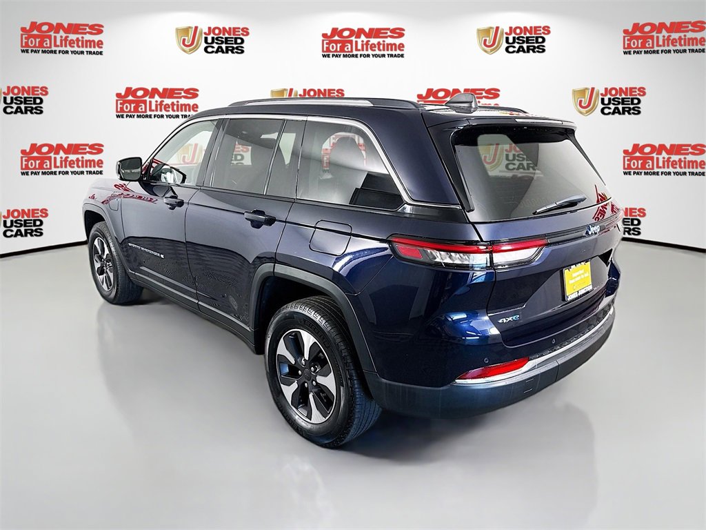 2023 Jeep Grand Cherokee 4xe photo 2