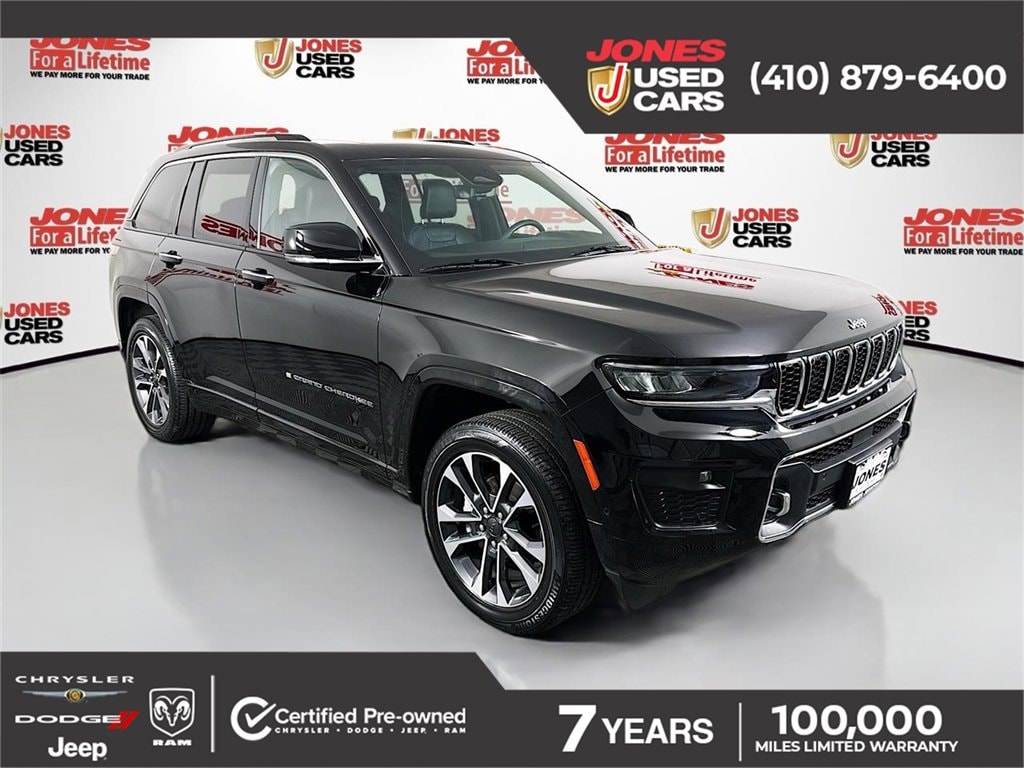 2023 Jeep Grand Cherokee Overland's photo