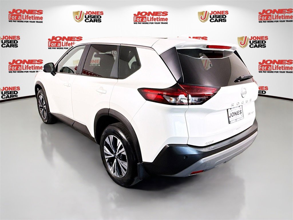 2023 Nissan Rogue SV photo 2