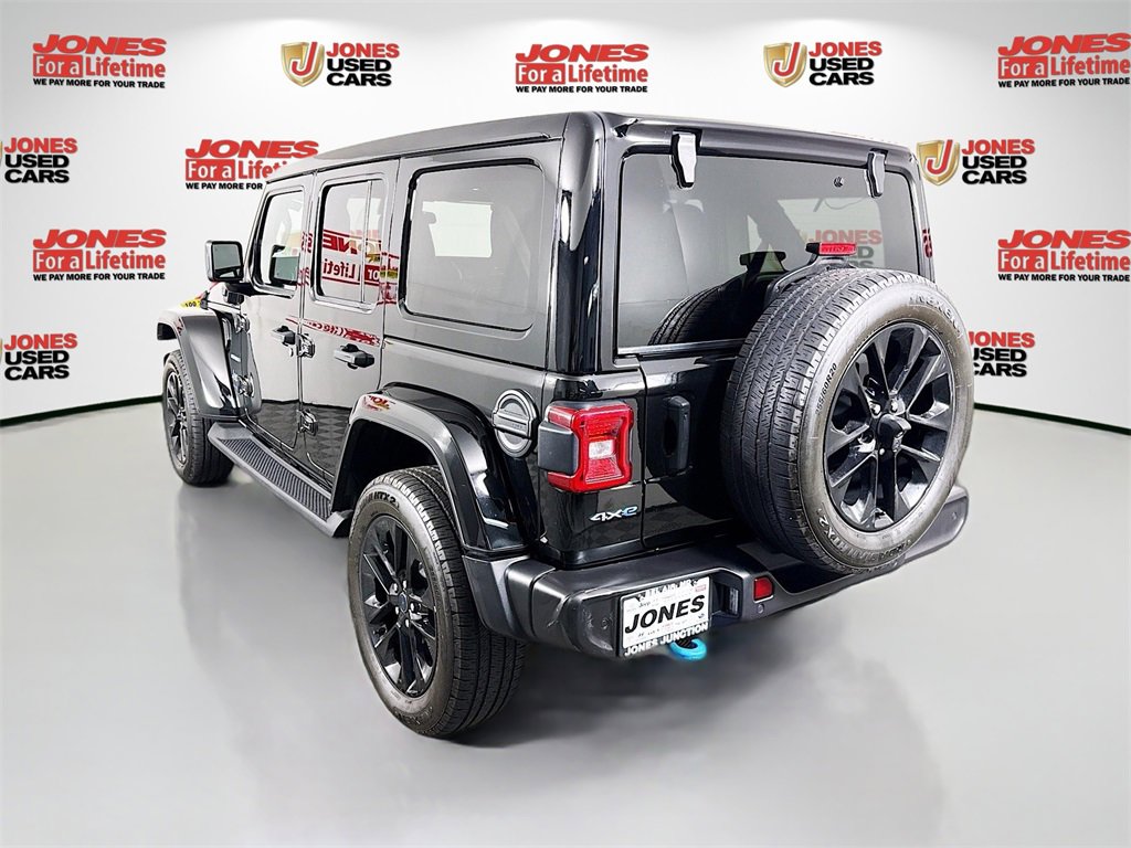 2024 Jeep Wrangler Sahara 4xe photo 2