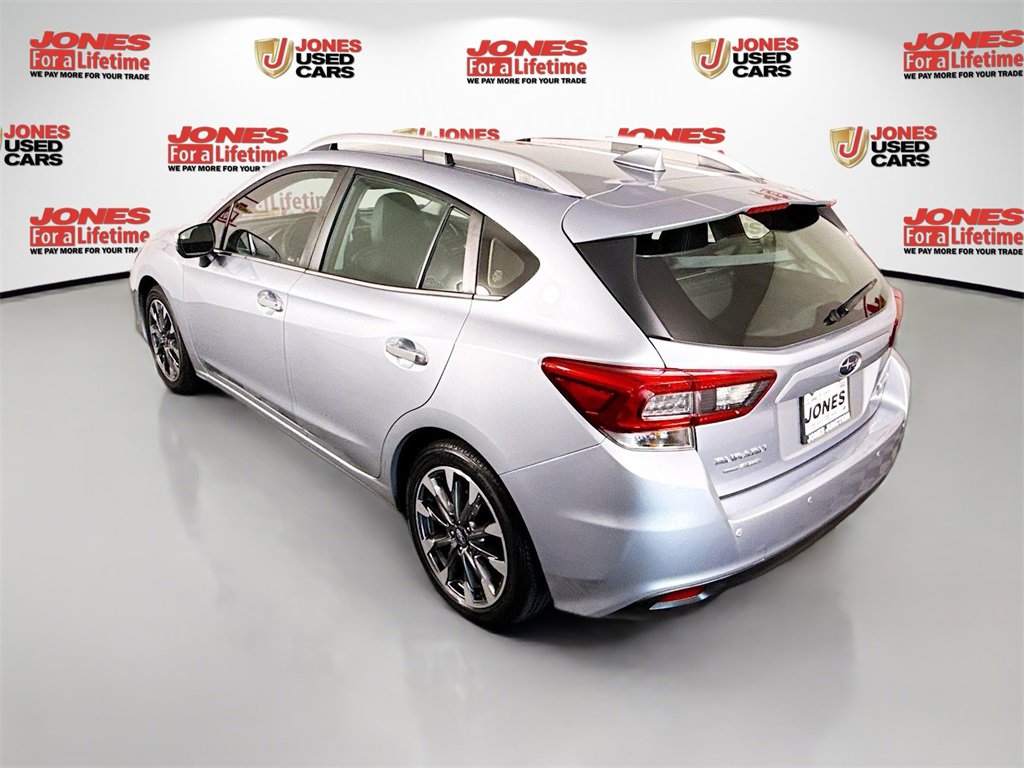 2023 Subaru Impreza Limited photo 2