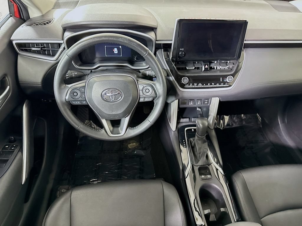 Used 2024 Toyota Corolla Cross XLE SUV