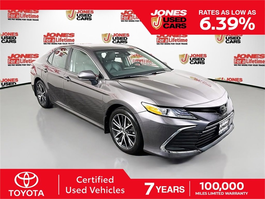 Used 2023 Toyota Camry XLE Sedan