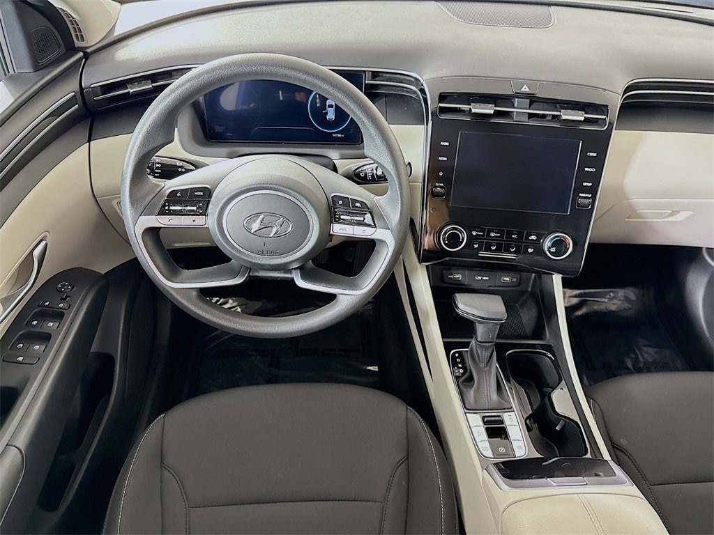 Used 2024 Hyundai Tucson SE SUV