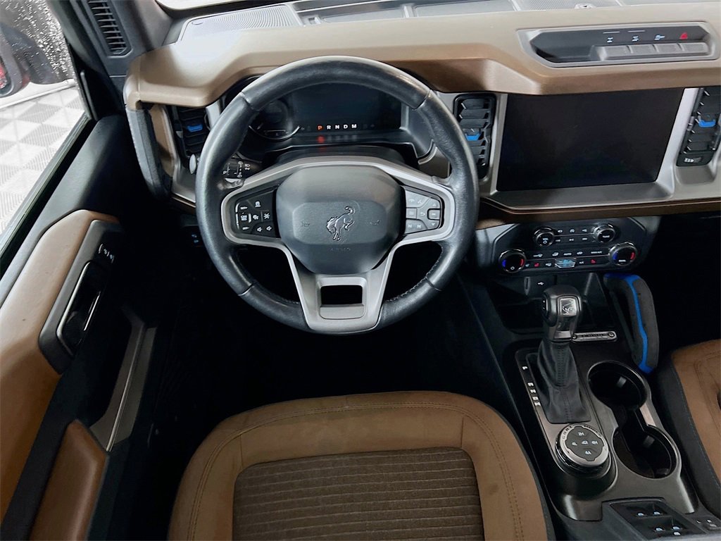 2021 Ford Bronco Outer Banks photo 2