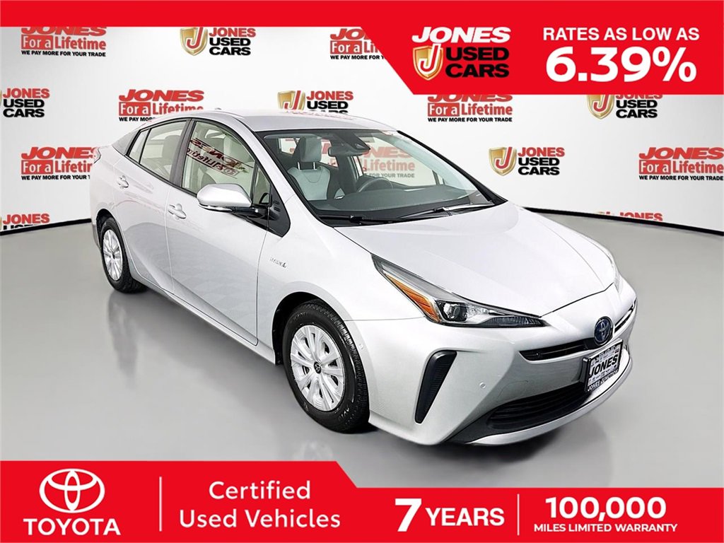 2019 Toyota Prius LE