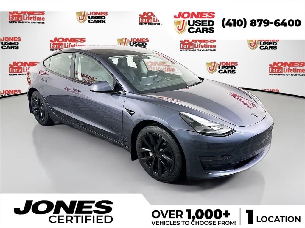 2023 Tesla Model 3 -'s photo