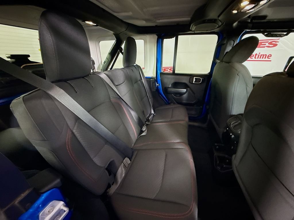 2023 Jeep Wrangler 4-Door Rubicon - Photo 31