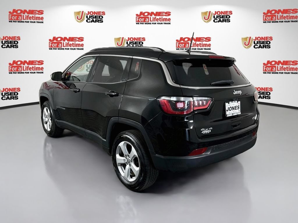 Used 2018 Jeep Compass Latitude SUV