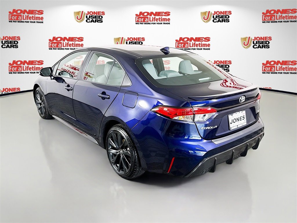 2024 Toyota Corolla SE photo 2