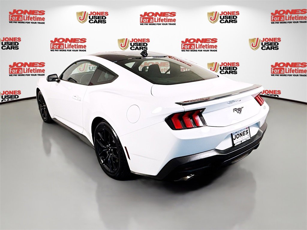 2024 Ford Mustang EcoBoost Premium photo 2