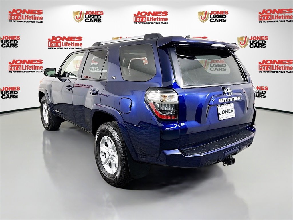 2024 Toyota 4Runner SR5 Premium photo 2